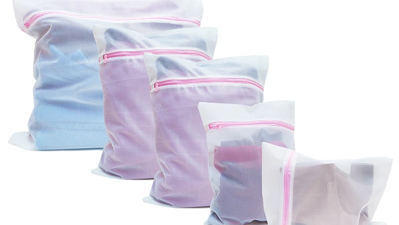Landry bags for safe storage or washing