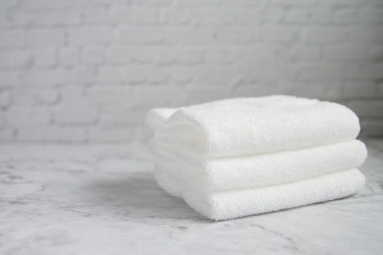 How to Soften Towels Naturally